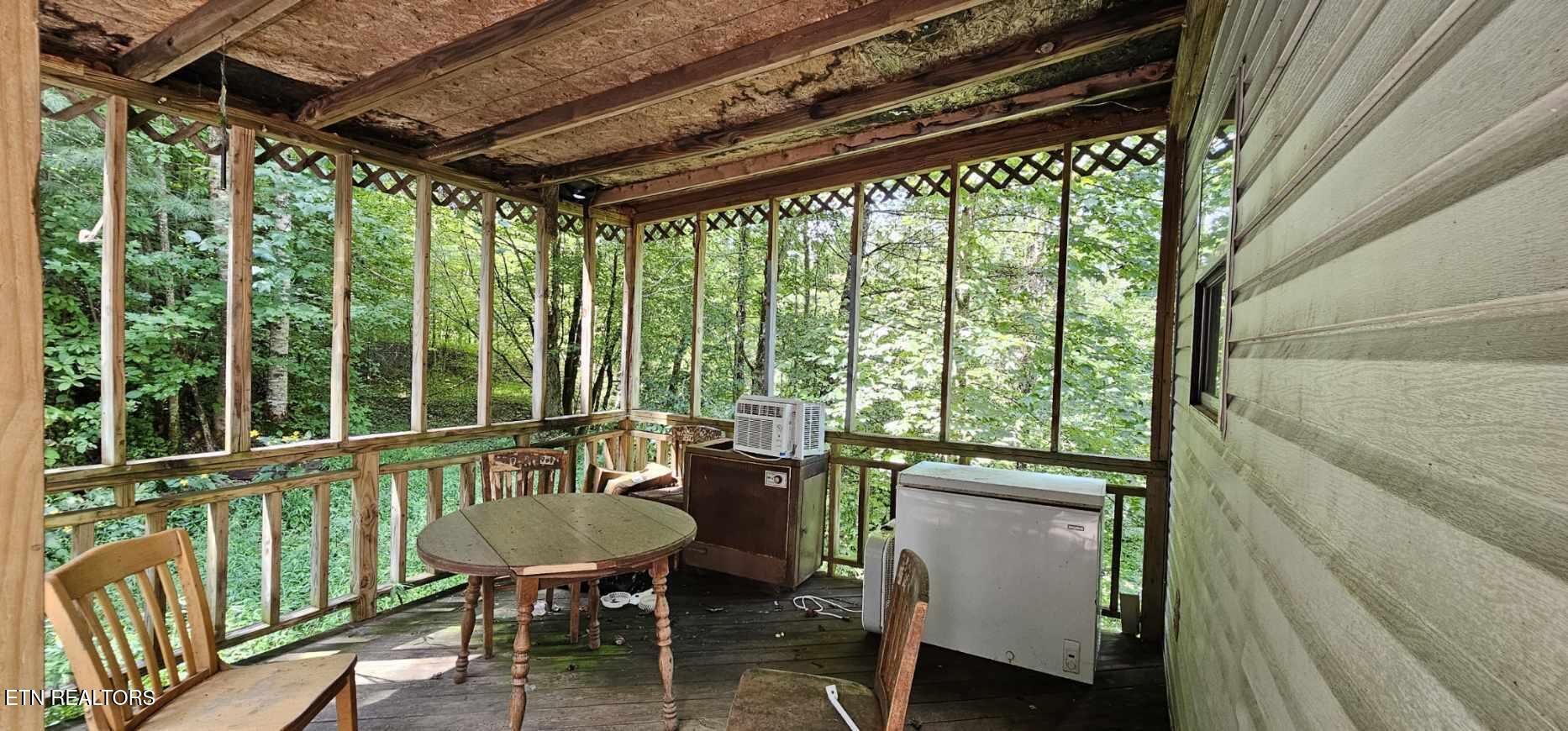 3219 Williams Oneida, TN 37841 - Photo 14 of 37 Resized_20250824_124923