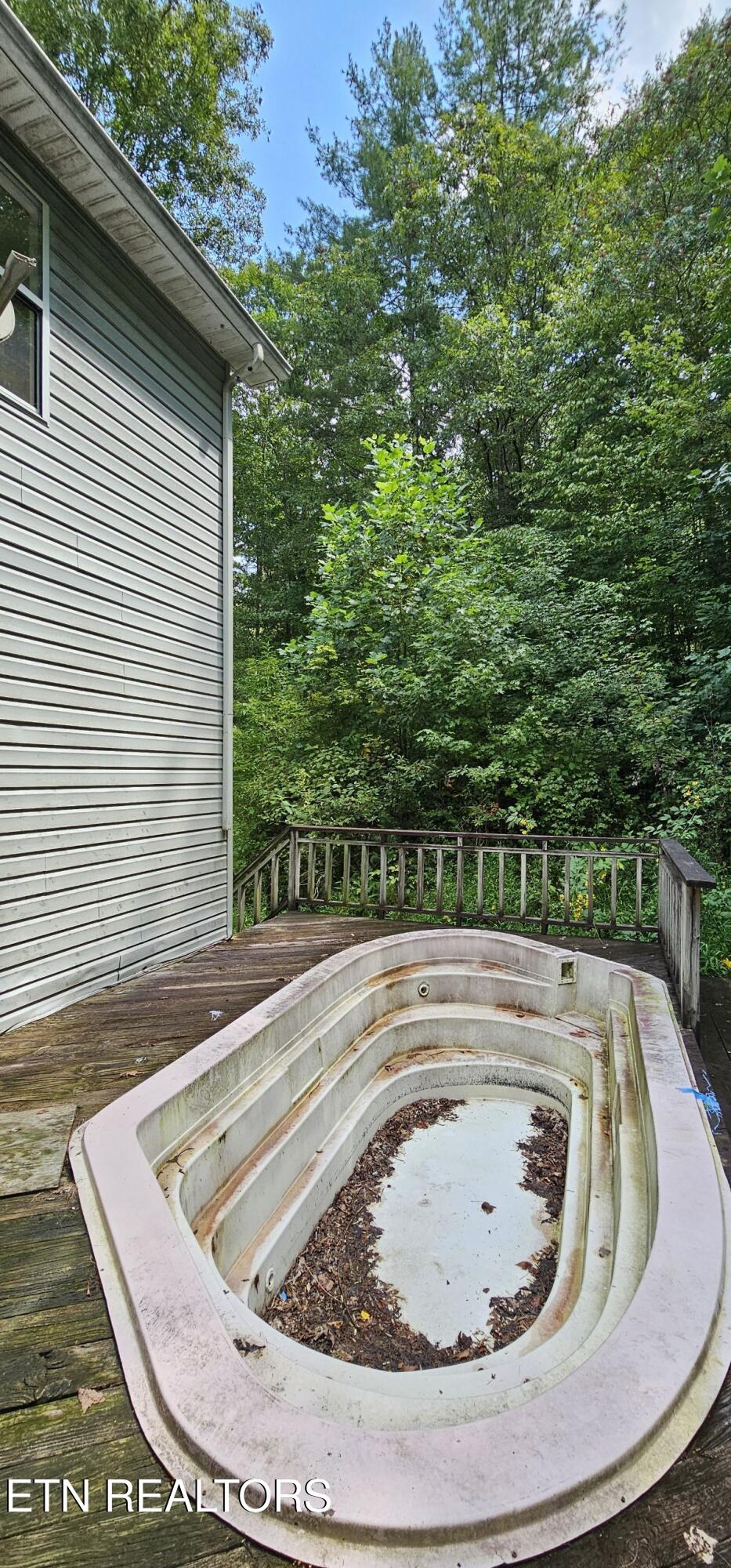 3219 Williams Oneida, TN 37841 - Photo 15 of 37 Resized_20250824_124952