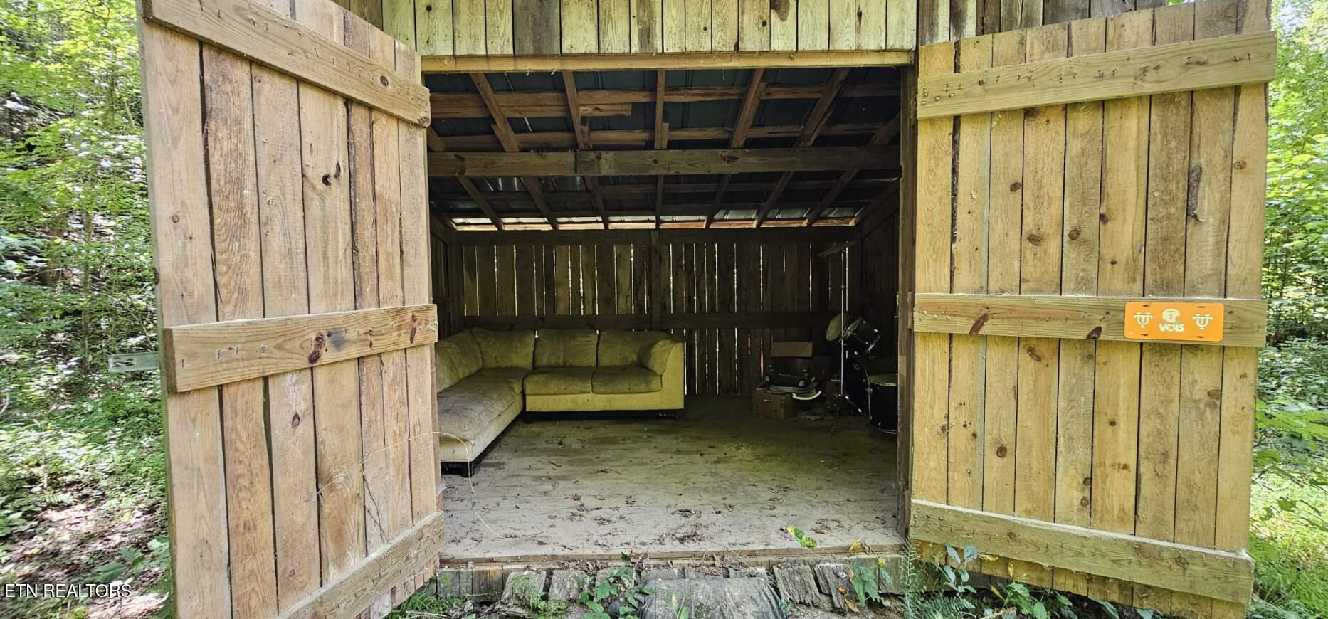 3219 Williams Oneida, TN 37841 - Photo 29 of 37 Resized_20250824_131918