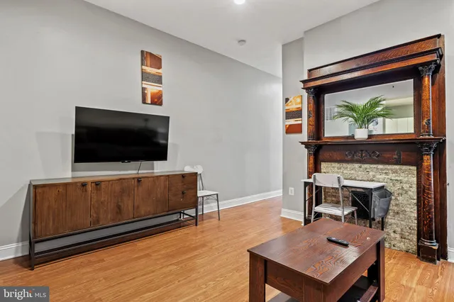 $1,189,000 | 28 T Street Northwest, Washington, DC 20001