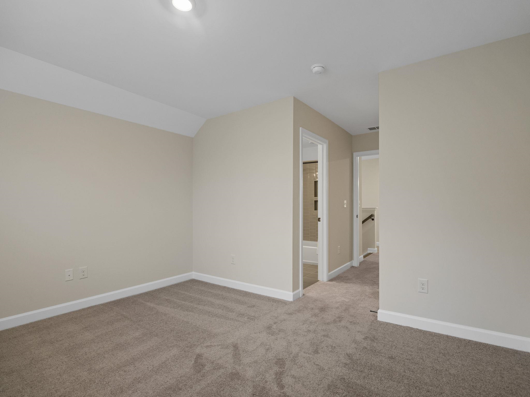 4427 Storehouse Run Boiling Springs, SC 29316 - Photo 28 of 40 has private full bathroom