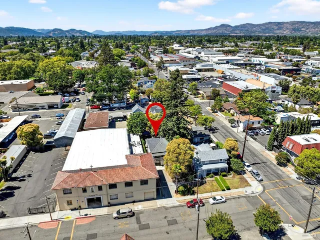 a picture of city view