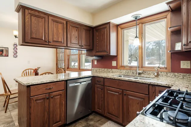 $240,000 | 4224 Stage Coach Trail, Rockford, IL 61101