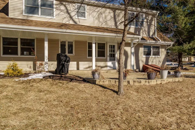 $240,000 | 4224 Stage Coach Trail, Rockford, IL 61101