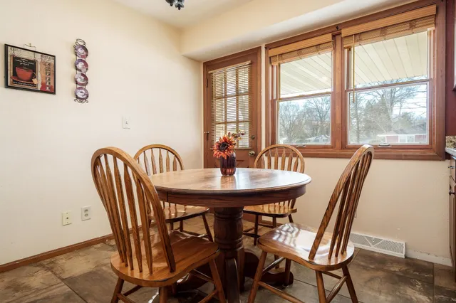 $240,000 | 4224 Stage Coach Trail, Rockford, IL 61101