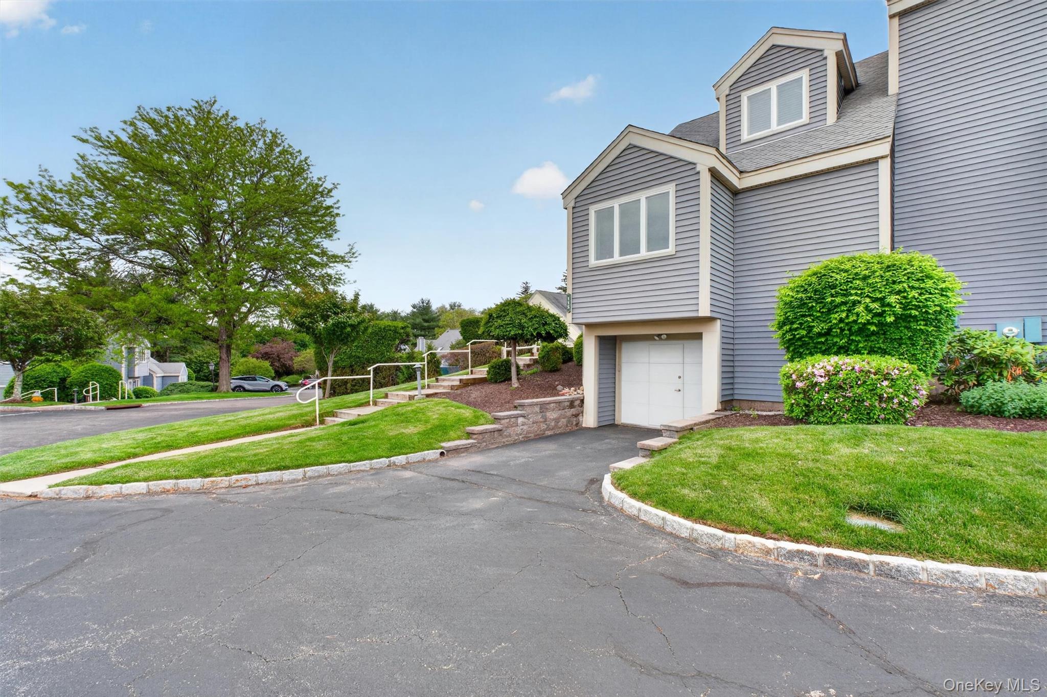 115 Fields Lane Peekskill, NY 10566 - Photo 4 of 50
