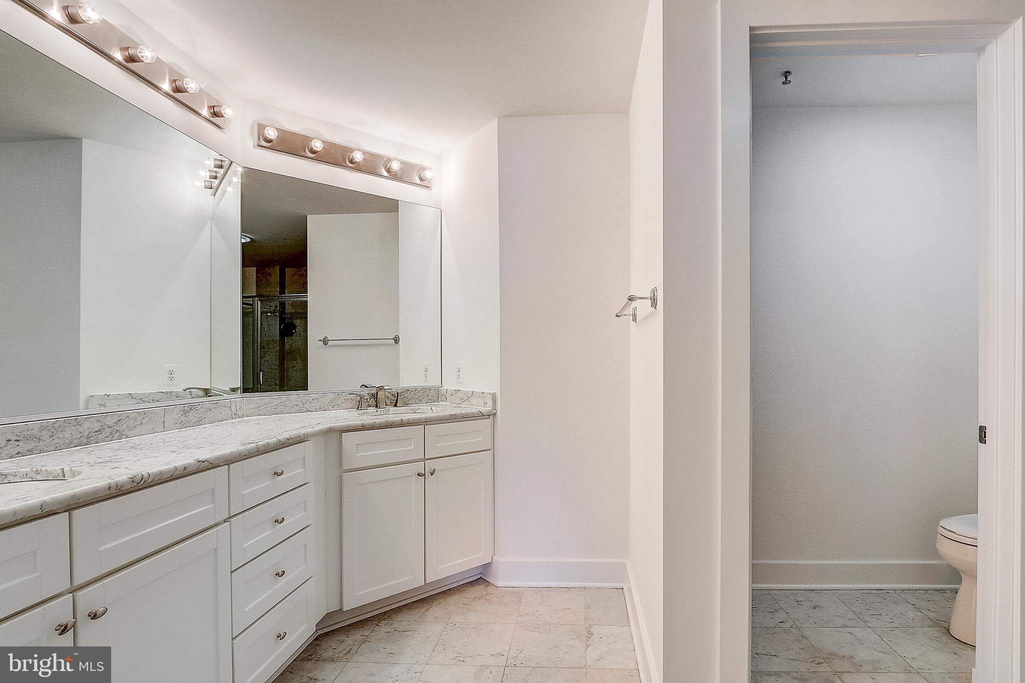 2772 Lighthouse Point East, Unit 217 Baltimore, MD 21224 - Photo 31 of 53