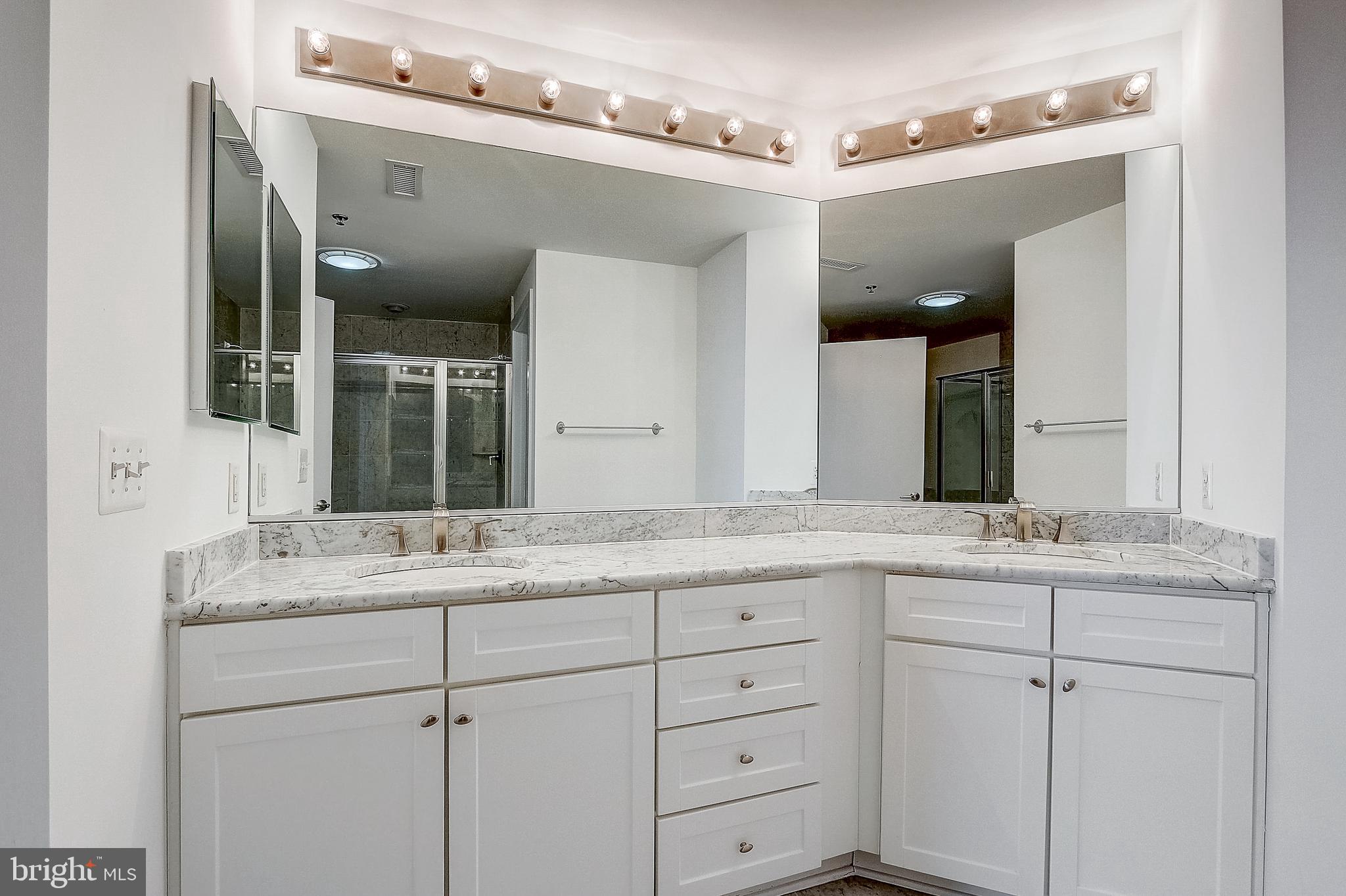 2772 Lighthouse Point East, Unit 217 Baltimore, MD 21224 - Photo 32 of 53