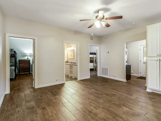 $574,000 | 143 Private Road 440, Buffalo, TX 75831