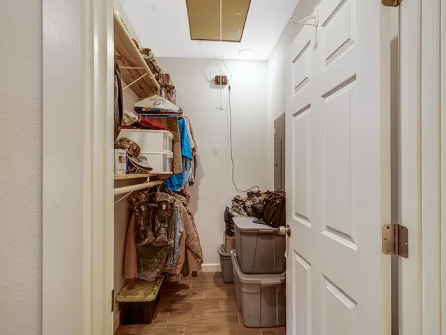 $574,000 | 143 Private Road 440, Buffalo, TX 75831