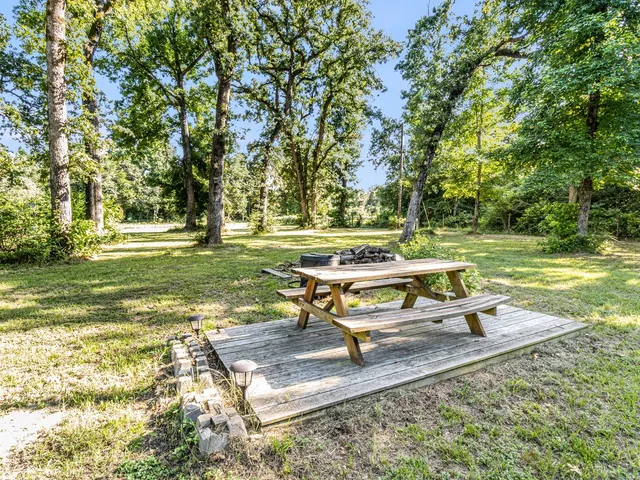 $574,000 | 143 Private Road 440, Buffalo, TX 75831