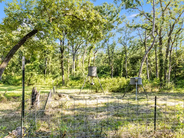 $574,000 | 143 Private Road 440, Buffalo, TX 75831