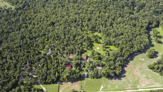 $574,000 | 143 Private Road 440, Buffalo, TX 75831