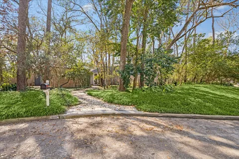 $2,295,000 | 338 Hunters Trail Street, Houston, TX 77024