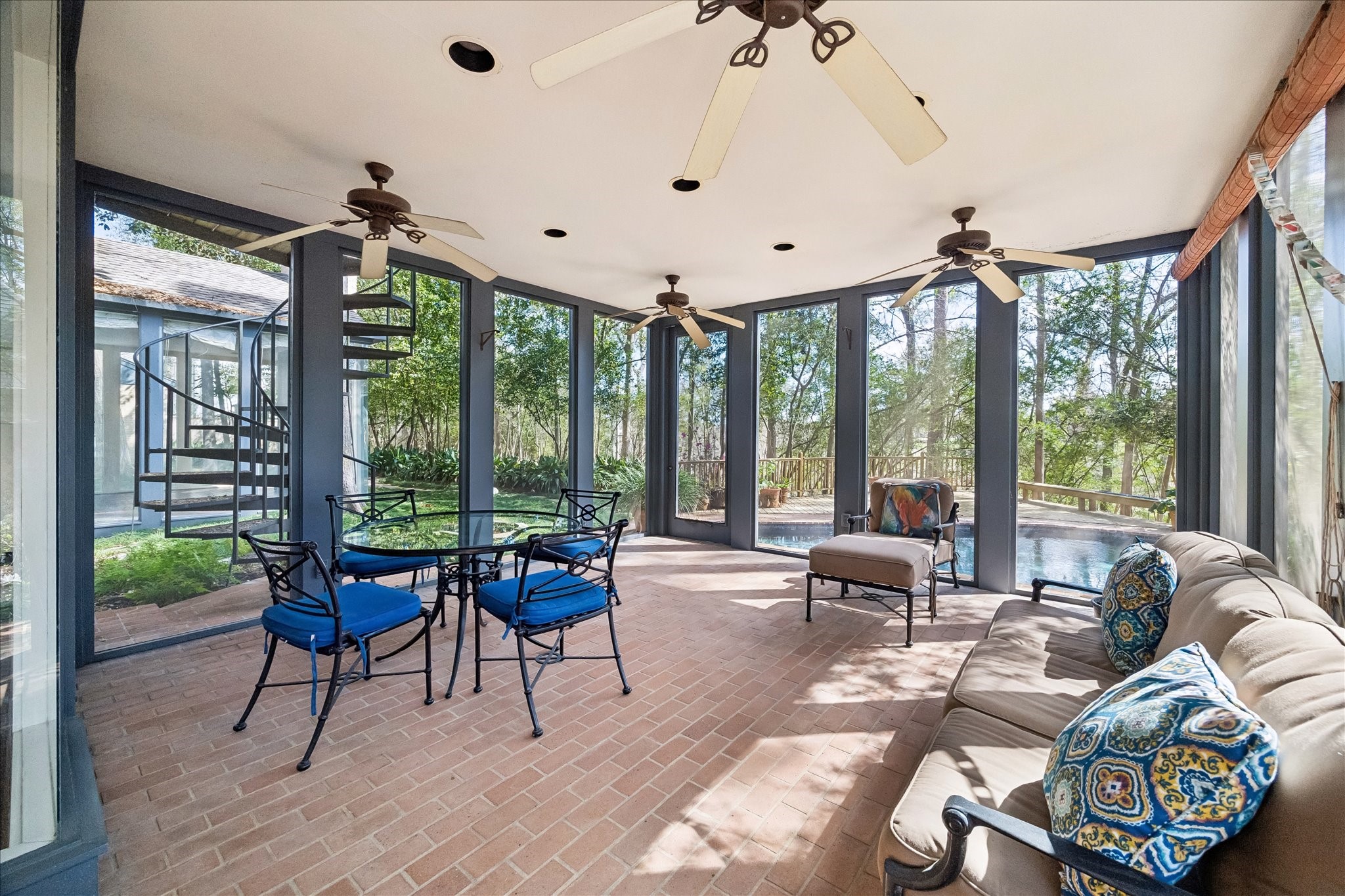 338 Hunters Trail Street Houston, TX 77024 - Photo 13 of 26