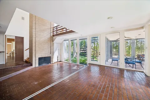 $2,295,000 | 338 Hunters Trail Street, Houston, TX 77024