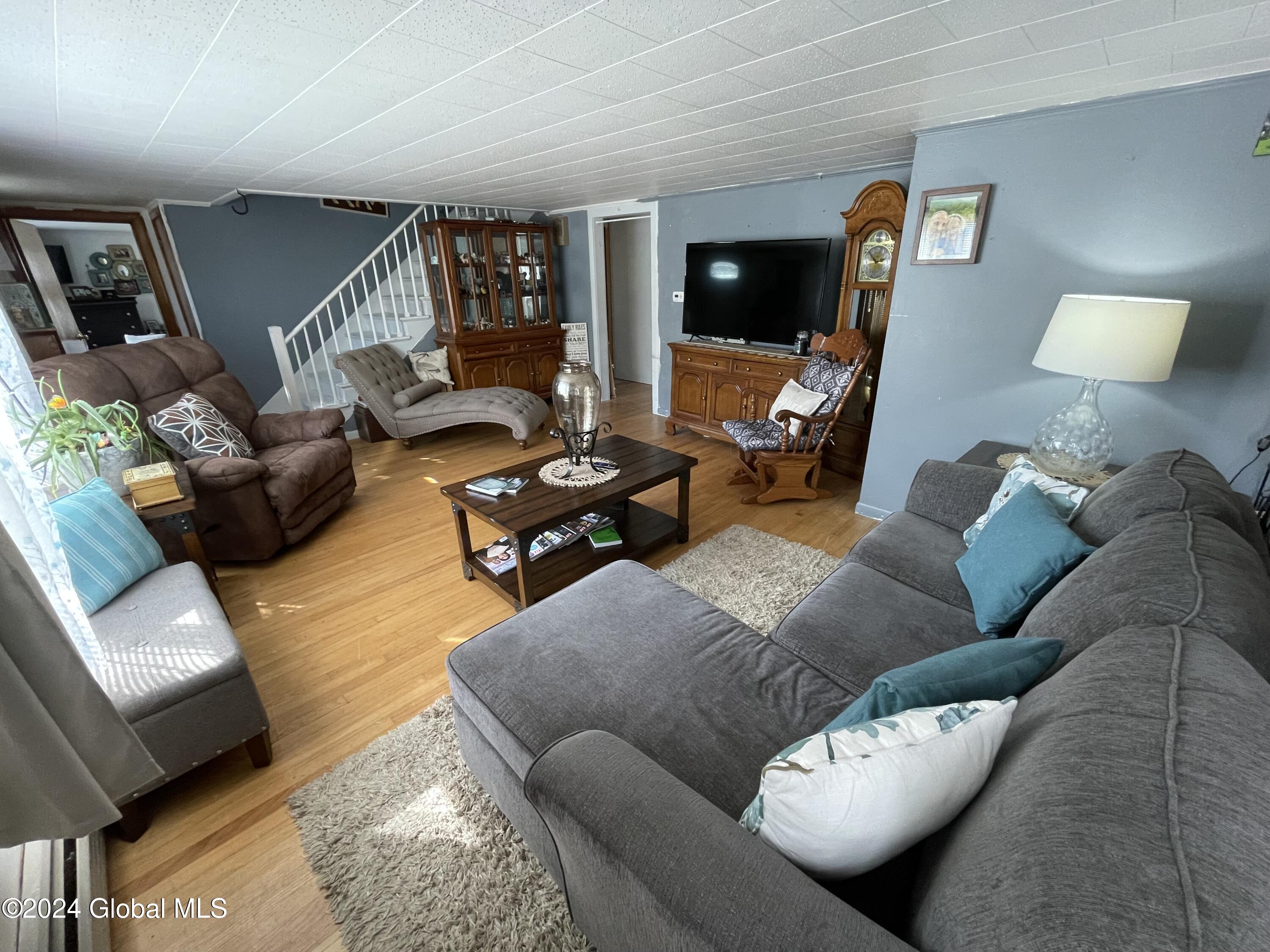 29 Grange Road Stephentown, NY 12168 - Photo 7 of 27 Living Rm