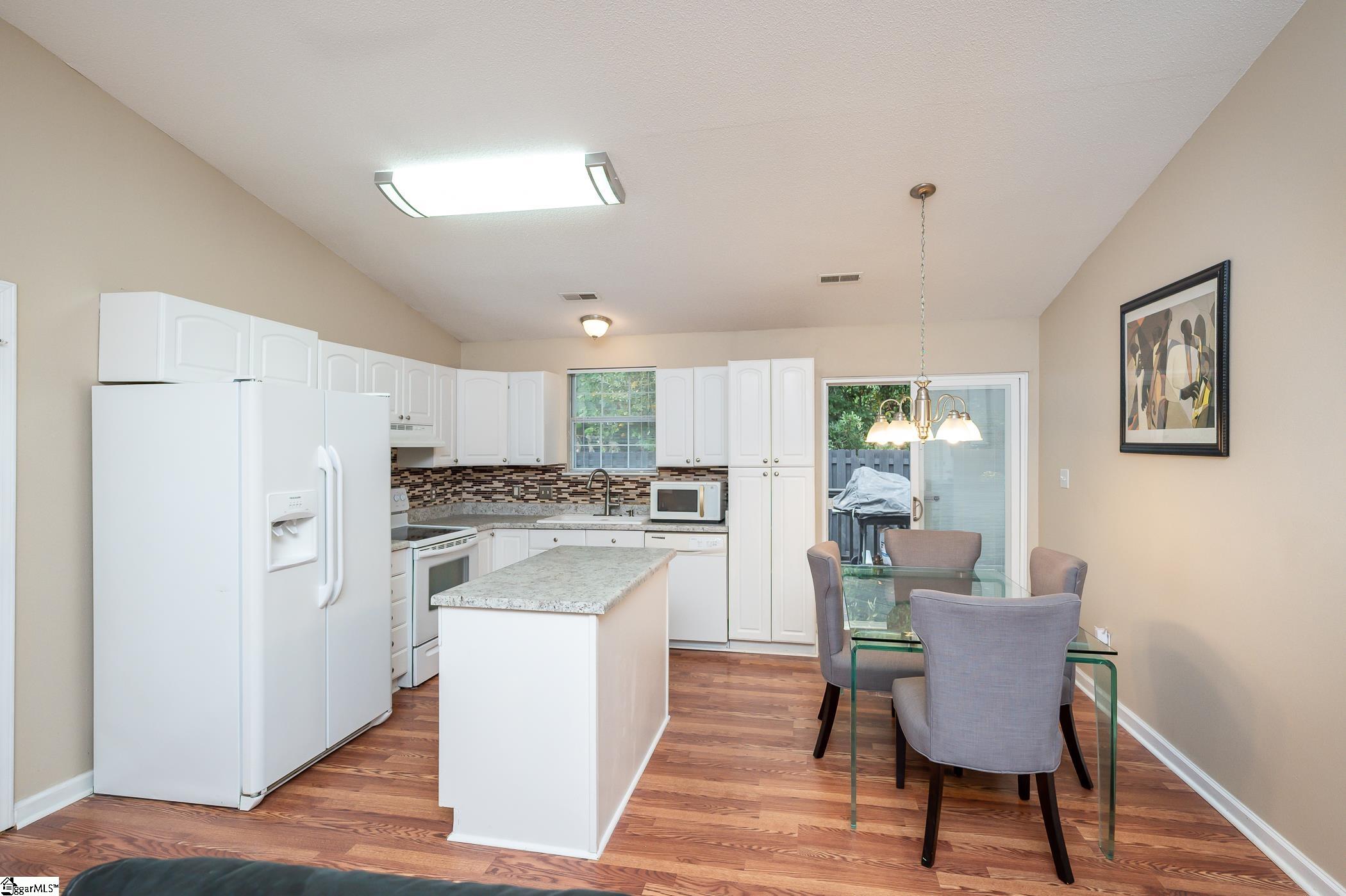 416 Maplewood Circle Greer, SC 29651 - Photo 11 of 23