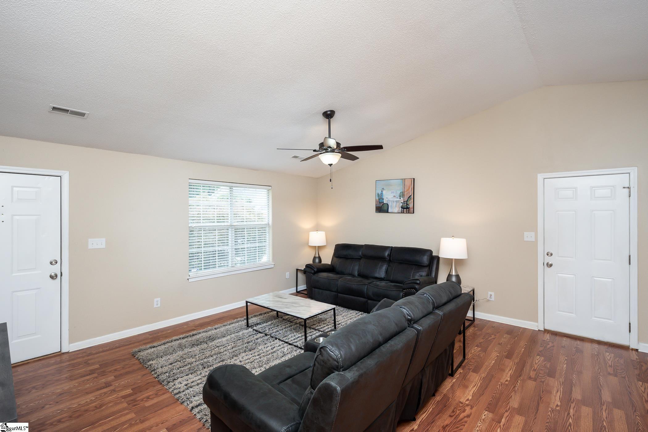 416 Maplewood Circle Greer, SC 29651 - Photo 6 of 23