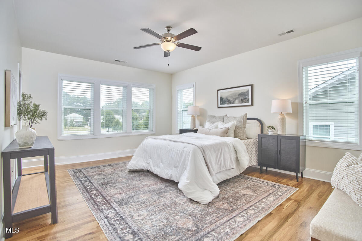 5106 Centerbud Place Raleigh, NC 27606 - Photo 17 of 55 035