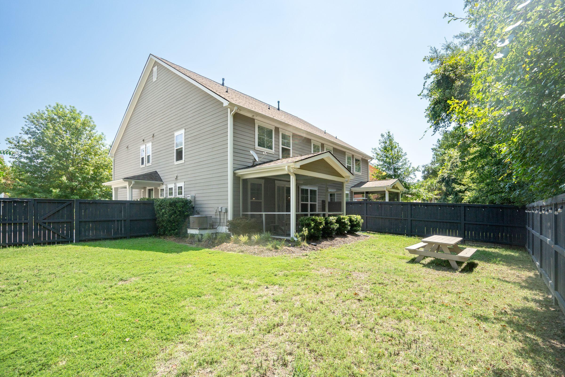 2133 Oyster Reef Lane Mount Pleasant, SC 29466 - Photo 28 of 37 2133 Oyster reef-KeenEyeMarketing-052