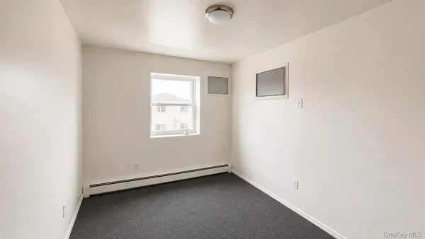$2,800 | 334 Beach 87th Street, Unit 2 | Hammels