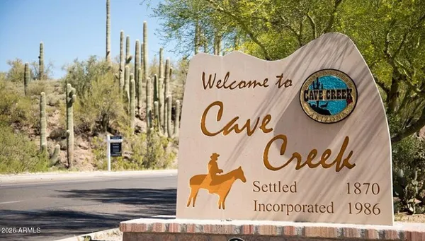 $900,000 | 39955 North Echo Canyon Drive, Cave Creek, AZ 85331