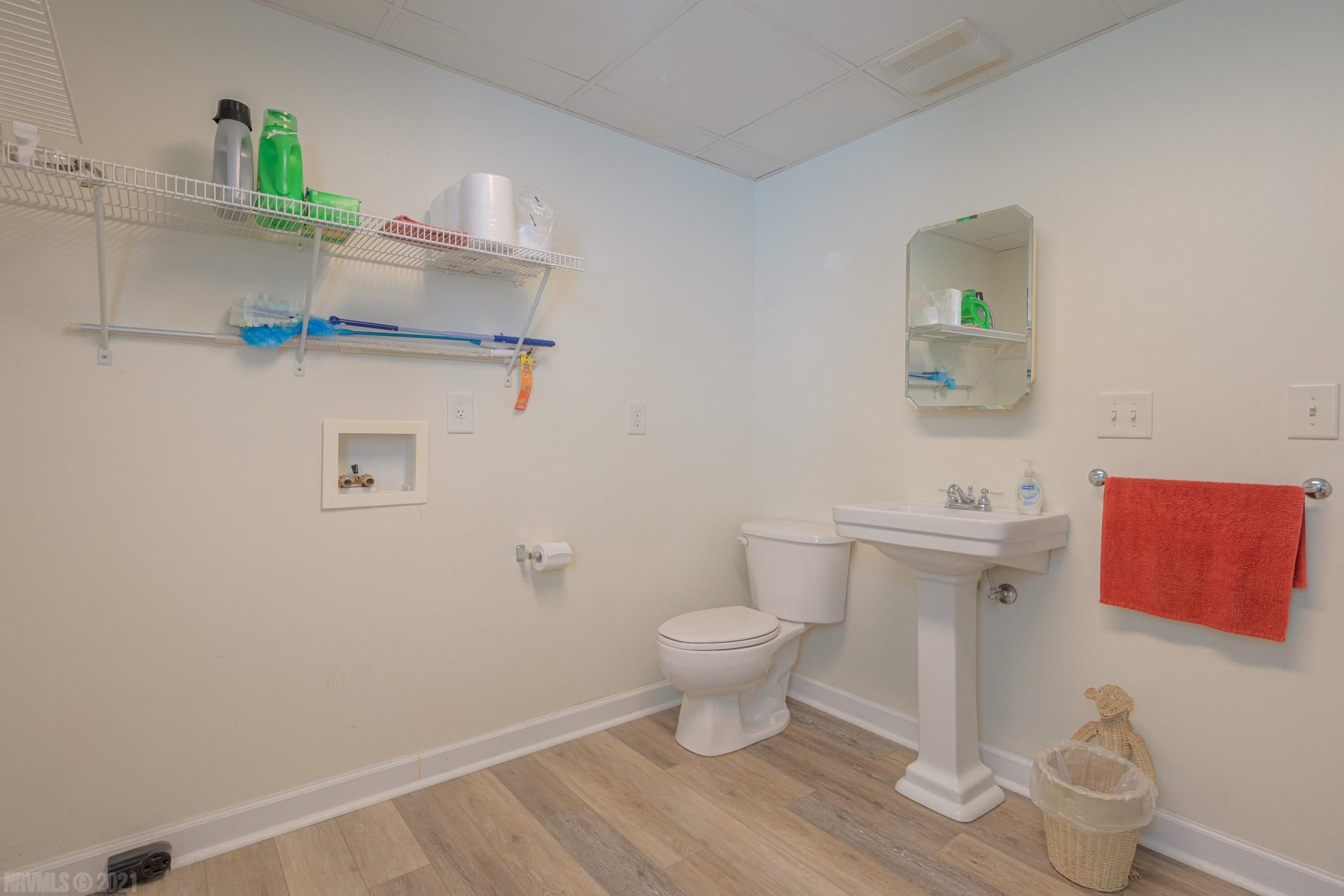 1544 Allisonia Road Hiwassee, VA 24347 - Photo 34 of 66 Gallery Image 34