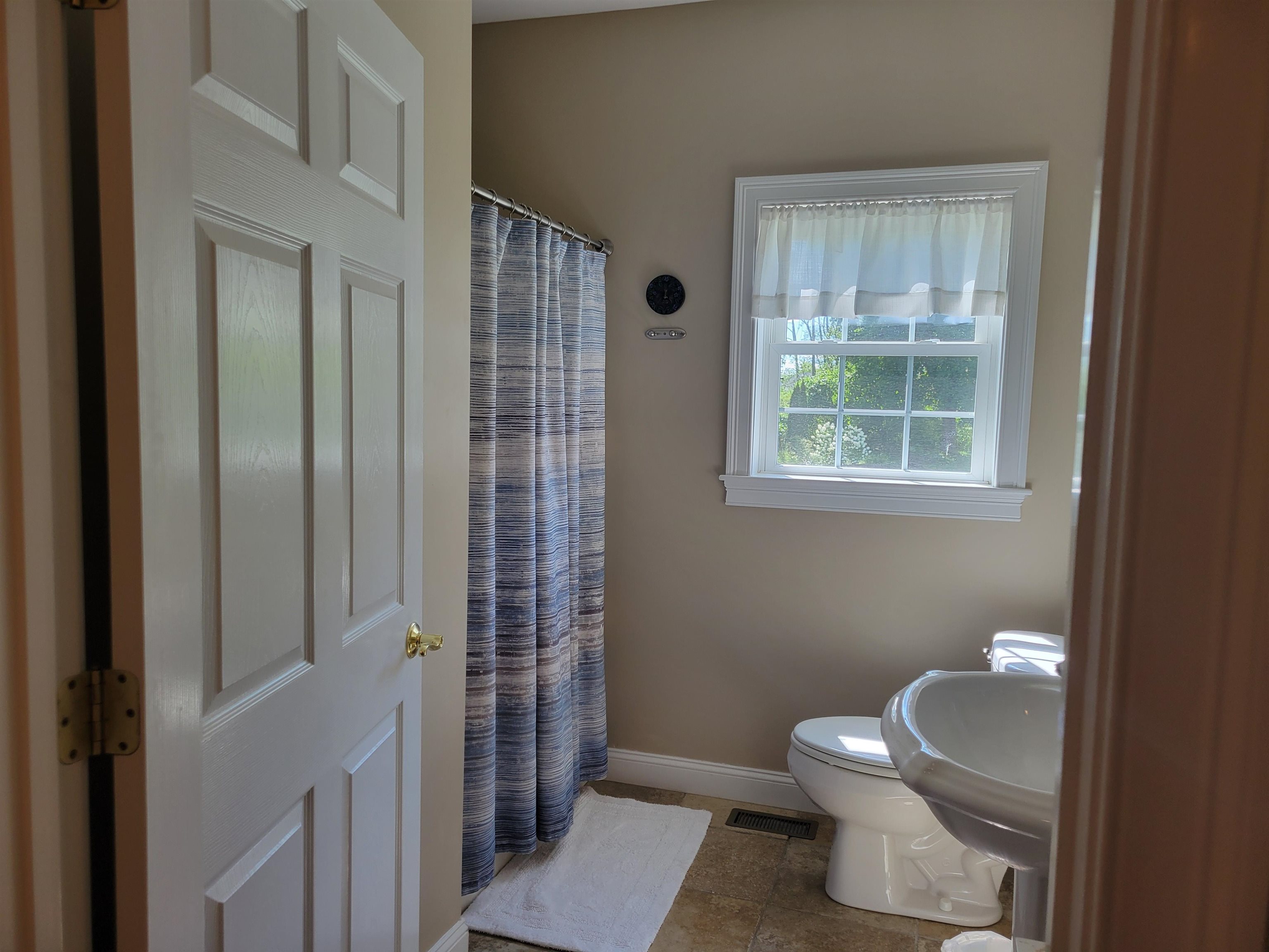 7 Harvest Road Windham, NH 03087 - Photo 13 of 49