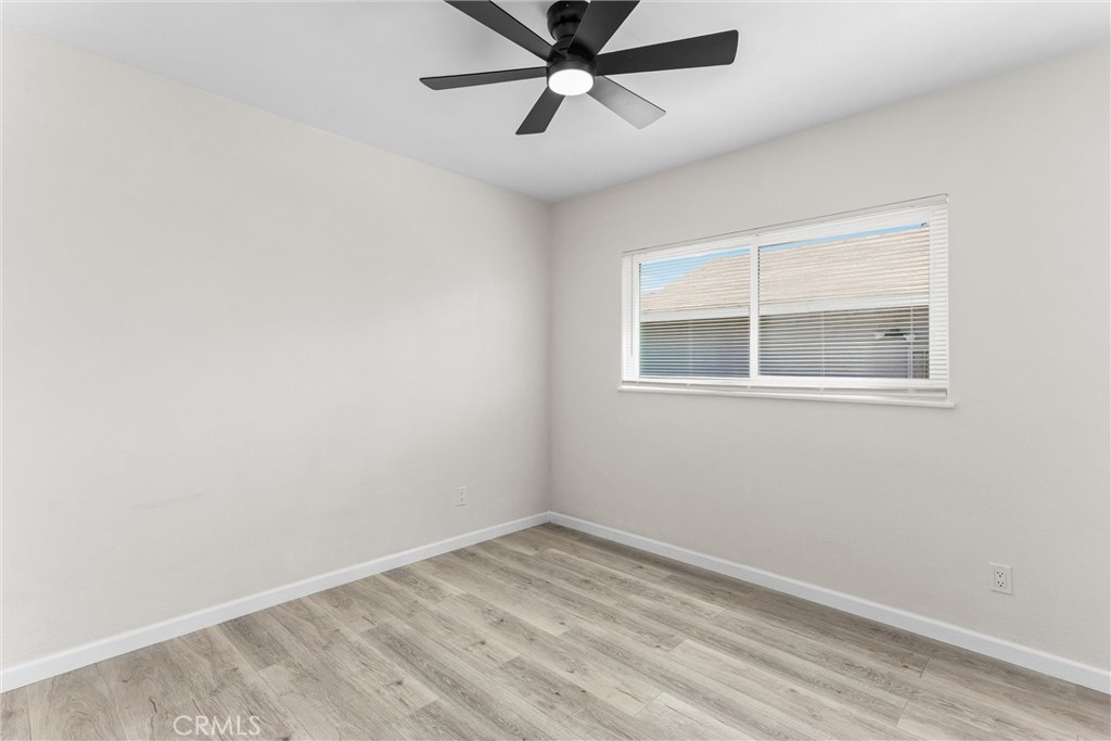 247 Grant Street Rialto, CA 92376 - Photo 24 of 40 Bedroom #3