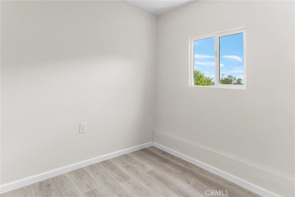 247 Grant Street Rialto, CA 92376 - Photo 31 of 40 Bedroom #5 (ADU)