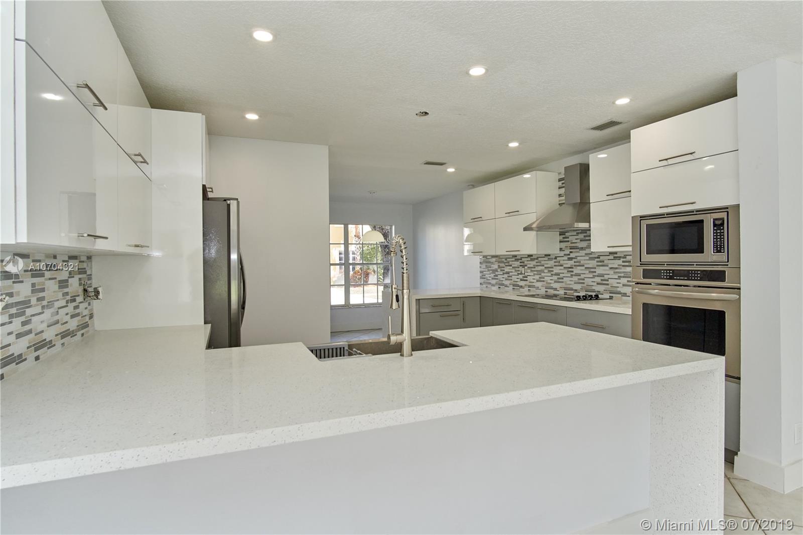 10646 Wheelhouse Circle Boca Raton, FL 33428 - Photo 14 of 34
