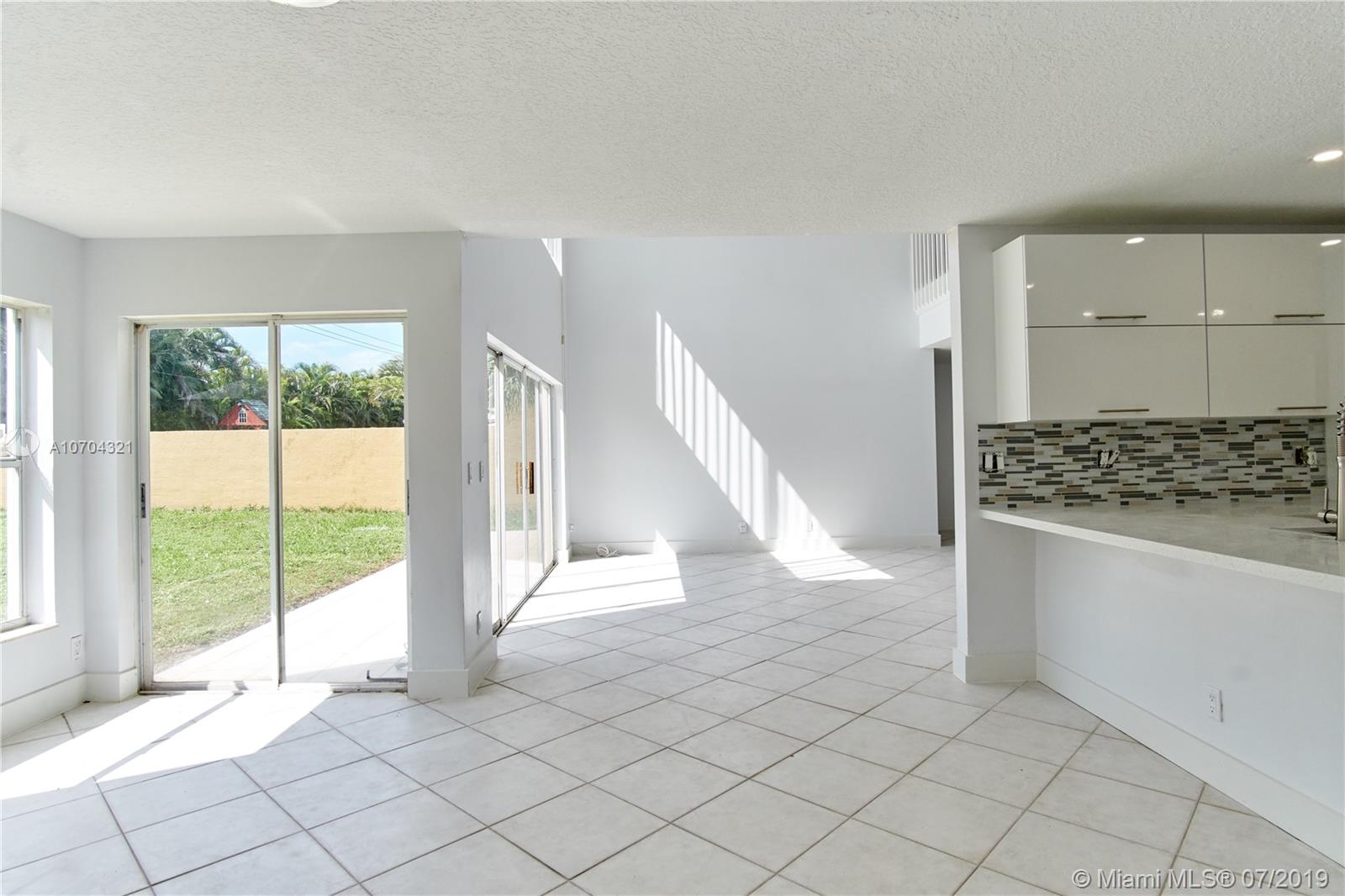 10646 Wheelhouse Circle Boca Raton, FL 33428 - Photo 16 of 34