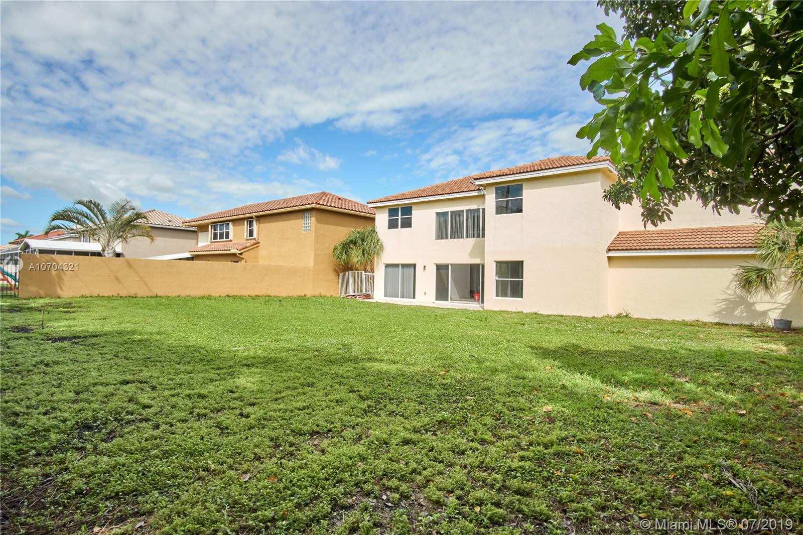 10646 Wheelhouse Circle Boca Raton, FL 33428 - Photo 3 of 34