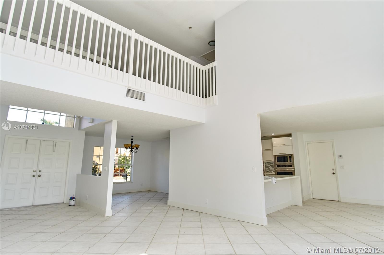 10646 Wheelhouse Circle Boca Raton, FL 33428 - Photo 9 of 34