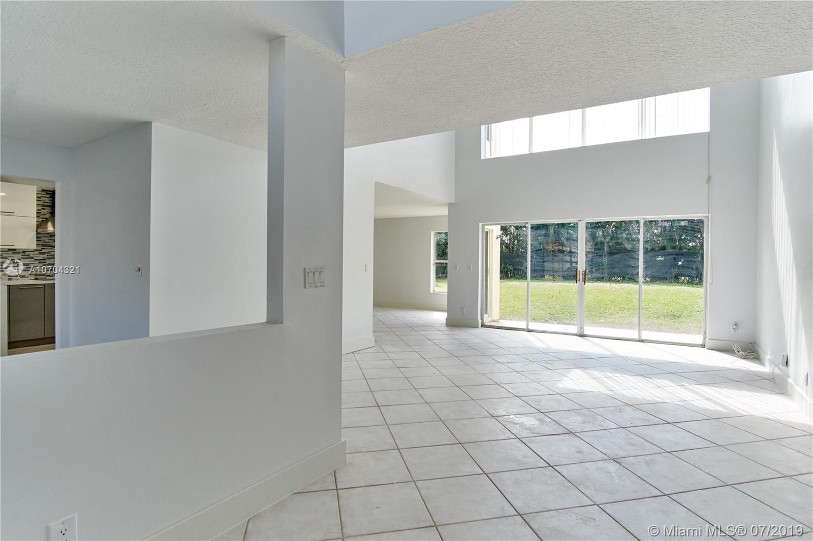 10646 Wheelhouse Circle Boca Raton, FL 33428 - Photo 10 of 34