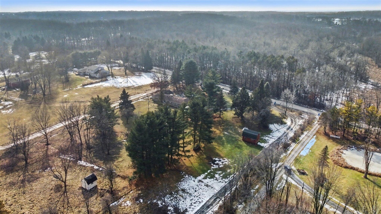1575 Kellogg Road Brighton, MI 48114 - Photo 28 of 32