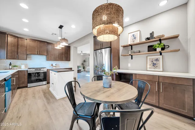 $405,000 | 3702 West Mccauley Court, Phoenix, AZ 85086