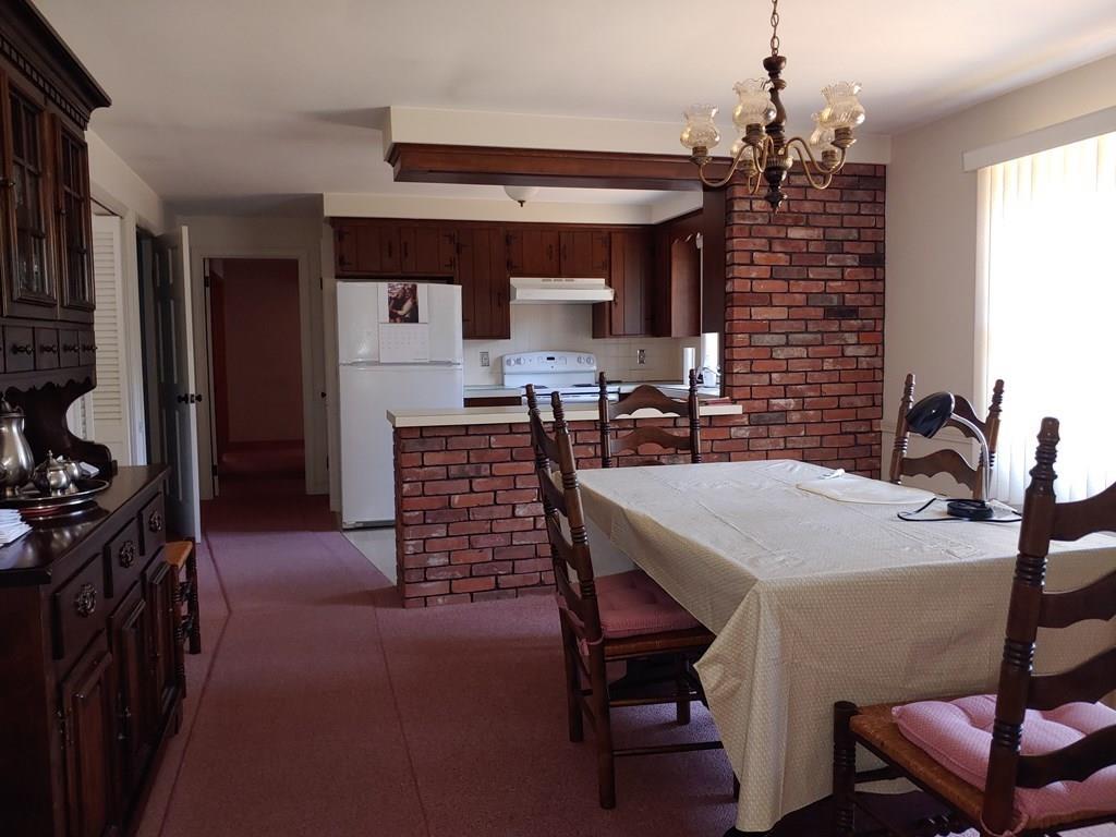 110 Stratford Road Seekonk, MA 02771 - Photo 4 of 20 Gallery Image 4