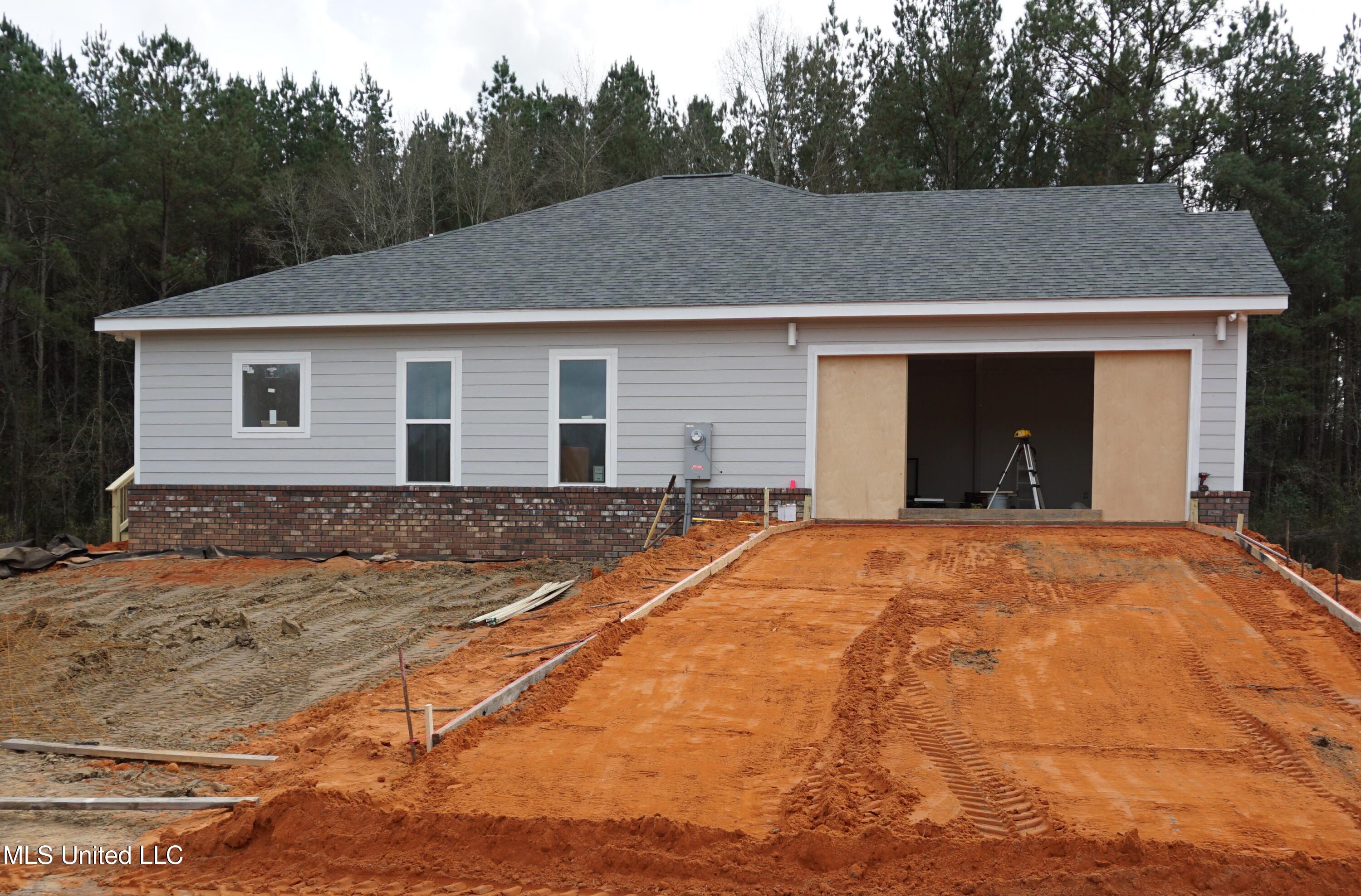 543 R V Lindley Road Moselle, MS 39459 - Photo 2 of 4 DSC00468