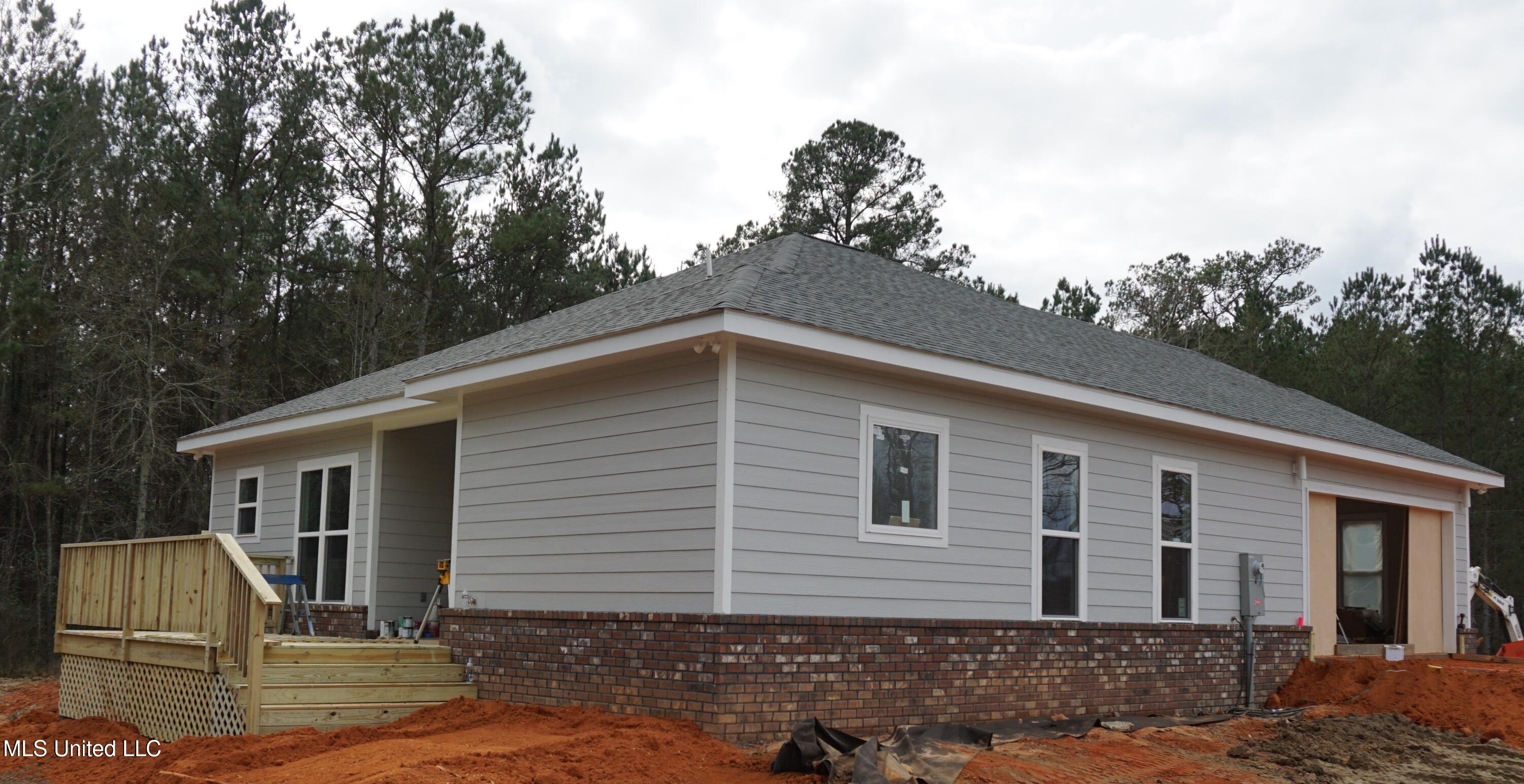 543 R V Lindley Road Moselle, MS 39459 - Photo 3 of 4 DSC00471
