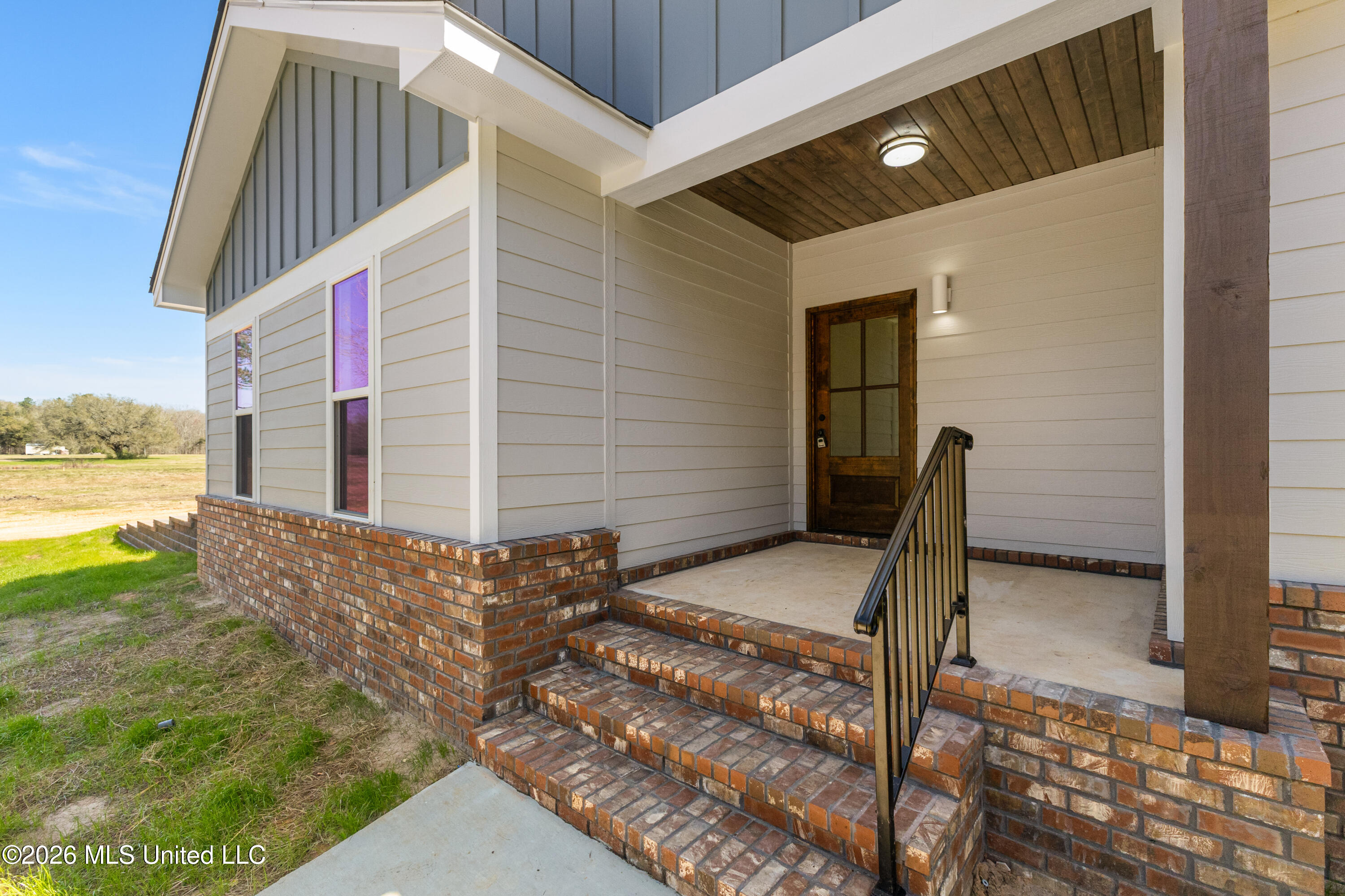 534 R V Lindley Road Moselle, MS 39459 - Photo 34 of 39 534_R_V_Lindley_Rd-43