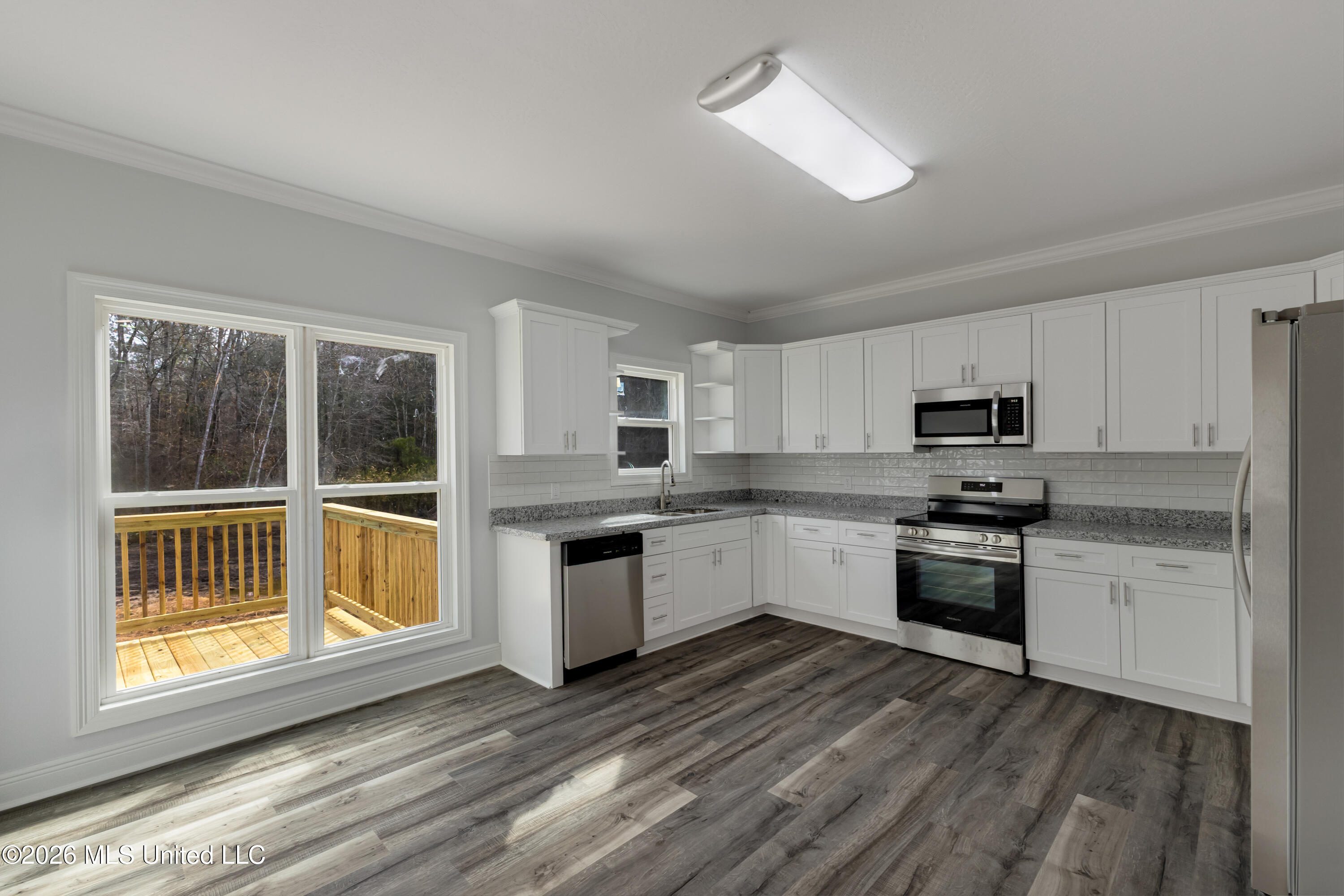 534 R V Lindley Road Moselle, MS 39459 - Photo 5 of 39 534_R_V_Lindley_Rd-10