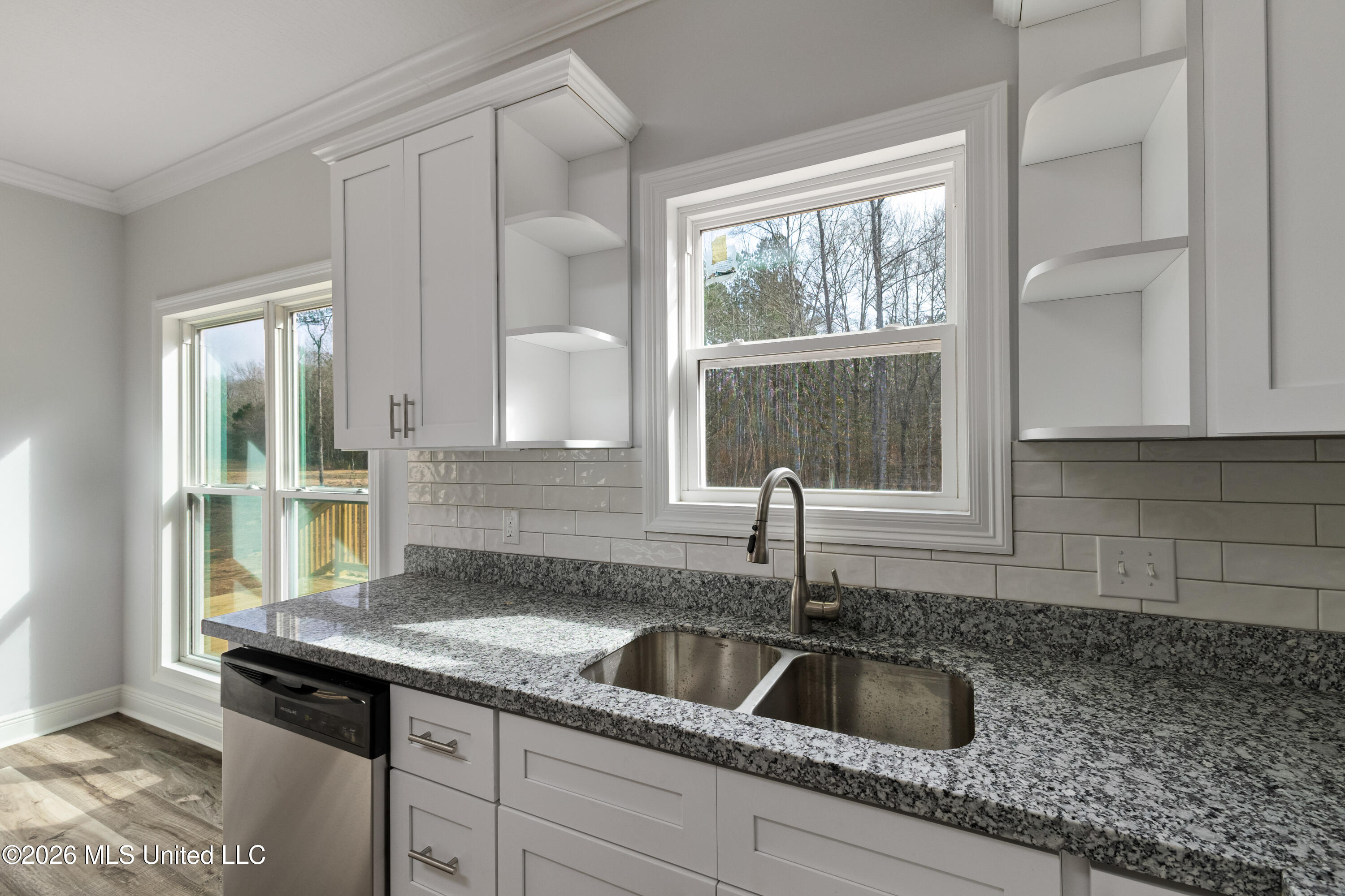 534 R V Lindley Road Moselle, MS 39459 - Photo 7 of 39 534_R_V_Lindley_Rd-12