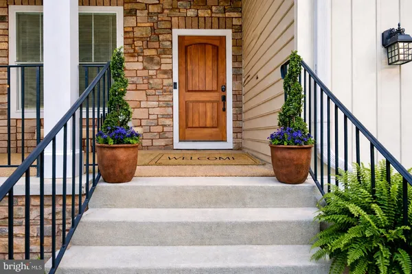 $2,169,000 | 7313 Byrneley Lane, Annandale, VA 22003