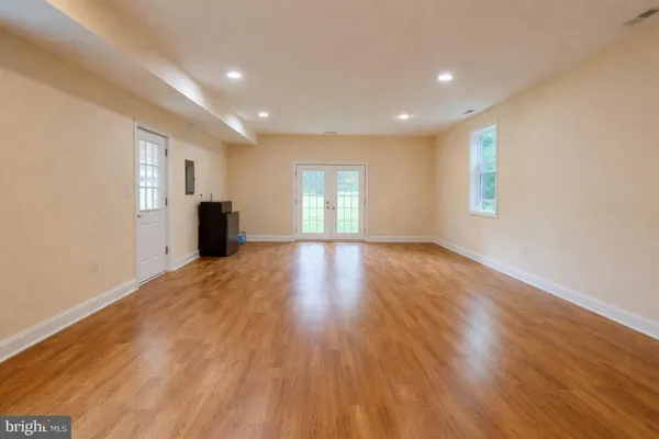 $2,169,000 | 7313 Byrneley Lane, Annandale, VA 22003