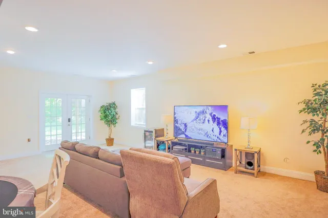 $2,338,990 | 7313 Byrneley Lane, Annandale, VA 22003