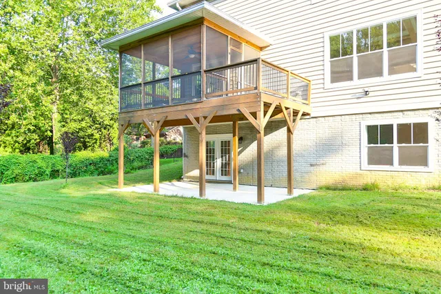 $2,338,990 | 7313 Byrneley Lane, Annandale, VA 22003