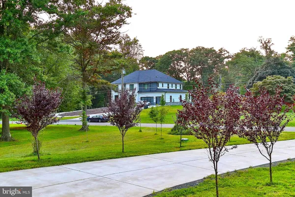 $2,199,000 | 7313 Byrneley Lane, Annandale, VA 22003