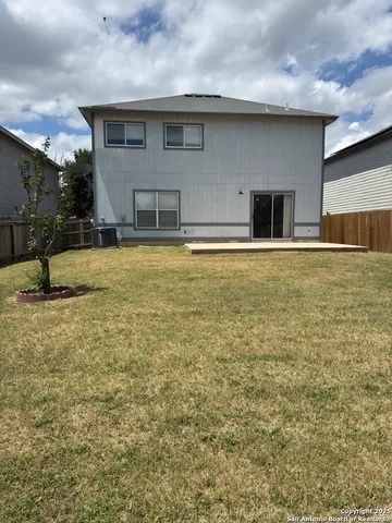 a view of backyard with small space